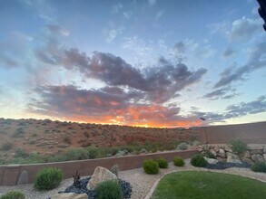 823 N Sandy Talus Dr in Washington, UT - Building Photo - Building Photo