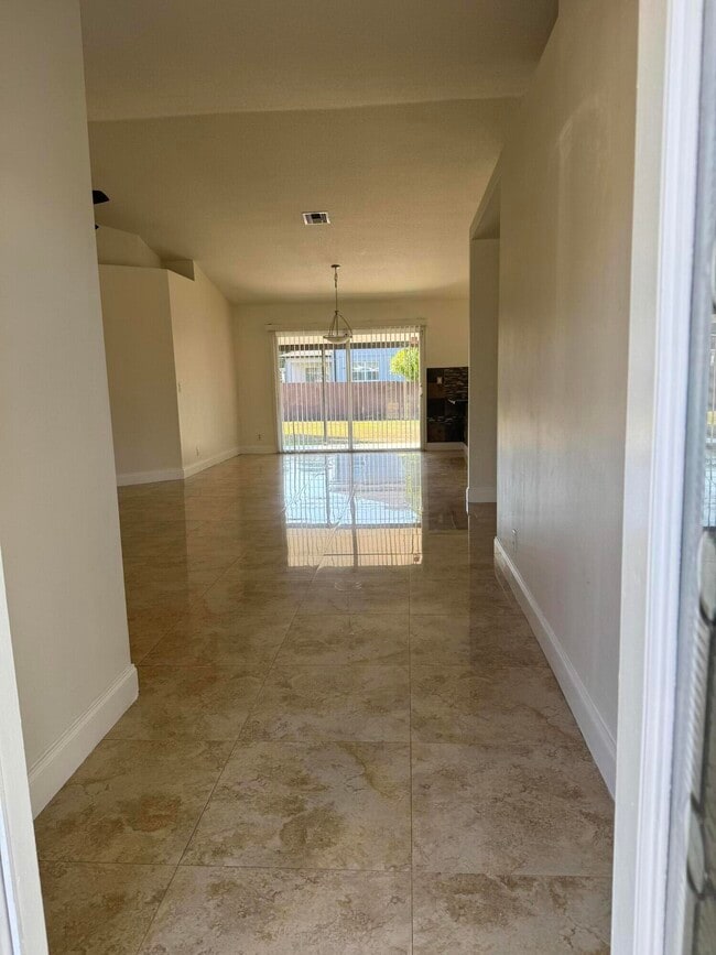 3770 SW Darwin Blvd in Port St. Lucie, FL - Building Photo - Building Photo