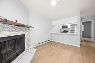 2238 Canyon Blvd #2 in Boulder, CO - Building Photo - Building Photo