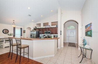 11246 Cypress Reserve Dr in Tampa, FL - Building Photo - Building Photo
