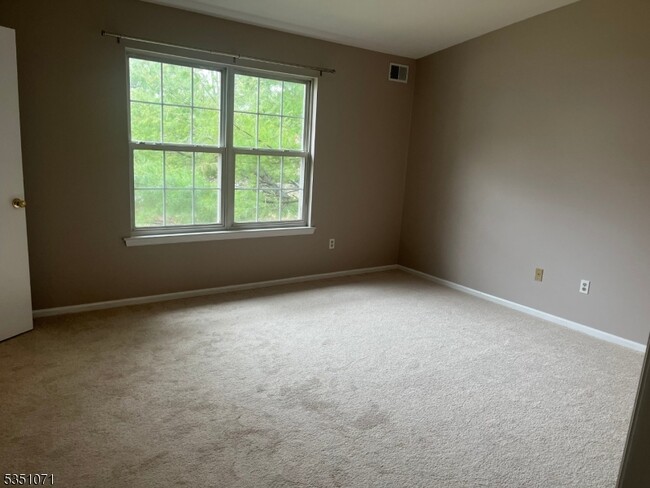 property at 9 Brookside Ln