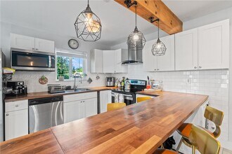 2447 Wilson St in Hollywood, FL - Building Photo - Building Photo