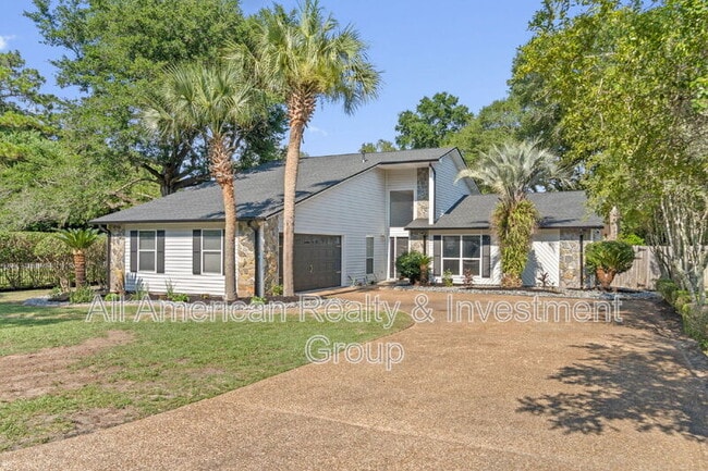 property at 101 Hands Cove Ln