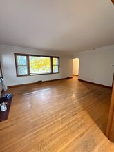 2143 Marshall Ave in St. Paul, MN - Building Photo - Building Photo