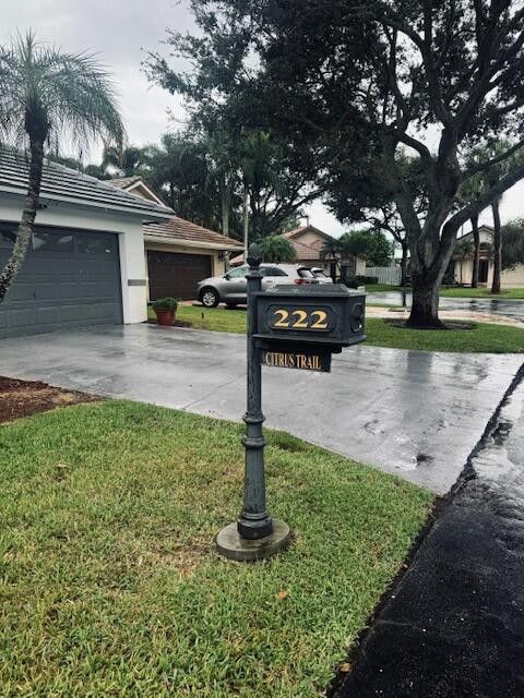 222 Citrus Trail, Boynton Beach, FL 33436 in Boynton Beach, FL - Building Photo