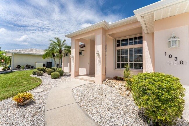 1030 Vía Formia in Punta Gorda, FL - Building Photo - Building Photo