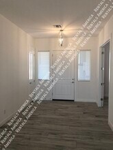 31121 N 136th Wy in Scottsdale, AZ - Foto de edificio - Building Photo