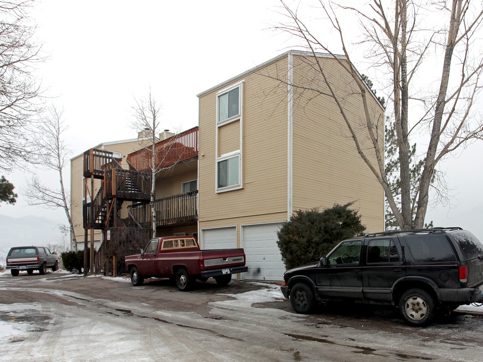 Building 5 in Colorado Springs, CO - Building Photo