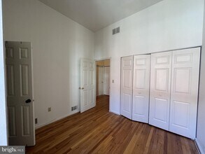 2030 Walnut St in Philadelphia, PA - Building Photo - Building Photo