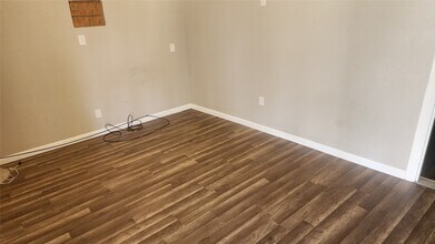 1010 22nd St in San Leon, TX - Building Photo - Building Photo