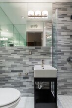 434 W 52nd St in New York, NY - Building Photo - Building Photo