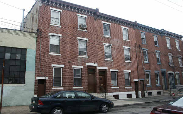 1417 E Columbia Ave in Philadelphia, PA - Building Photo