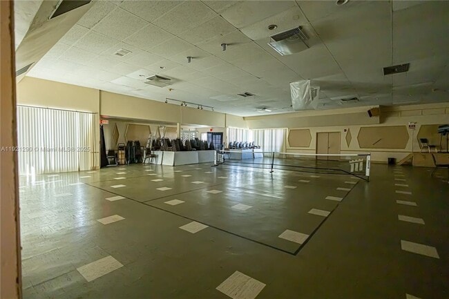 16790 NE 14th Ave in Miami, FL - Building Photo - Building Photo