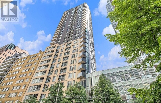 property at 40 Nepean St