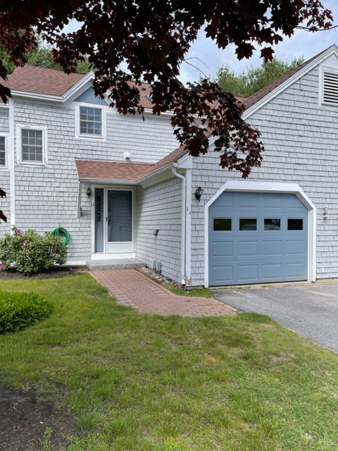 11 Sadler Dr in Brunswick, ME - Foto de edificio
