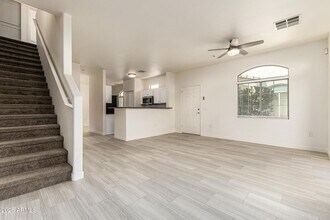 2727 N Price Rd in Chandler, AZ - Building Photo - Building Photo