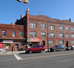 106 Jf Kennedy Blvd in Bayonne, NJ - Building Photo - Building Photo