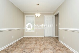 10253 Commons Crossing in Jonesboro, GA - Building Photo - Building Photo