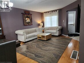 104 Milfoil Crescent in Kitchener, ON - Building Photo - Building Photo