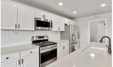 9316 Rock Pond Way in Colorado Springs, CO - Building Photo - Building Photo