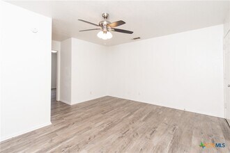 2018 Cedarhill Dr in Killeen, TX - Building Photo - Building Photo