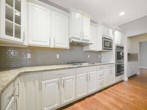 3232 170th Pl SE in Bothell, WA - Building Photo - Building Photo