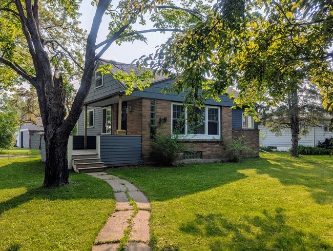 property at 1010 E 3rd St