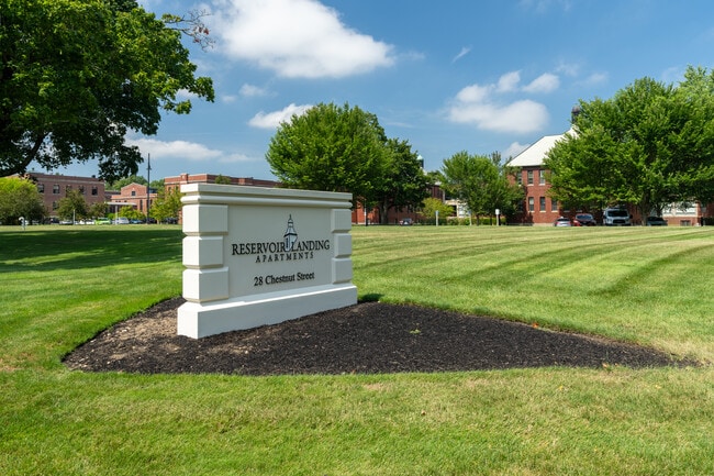 Reservoir Landing Apartments