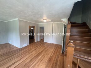 6103 Dagle Dr in Des Moines, IA - Building Photo - Building Photo