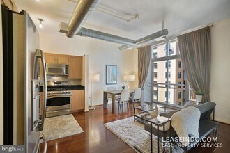 811 4th St NW in Washington, DC - Building Photo - Building Photo
