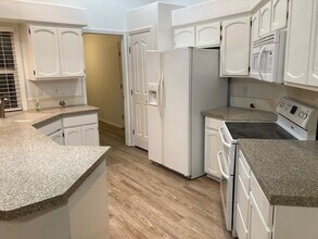 2226 W Sunny Slope Dr in Meridian, ID - Building Photo - Building Photo