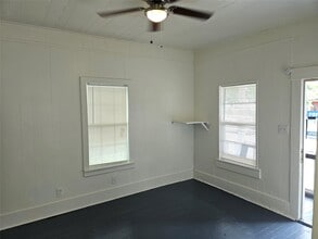 2118 Elysian St in Houston, TX - Building Photo - Building Photo