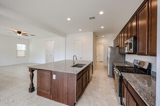7679 Nosean Rd in Peoria, AZ - Building Photo - Building Photo