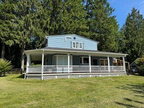 10103 SW 156th St in Vashon, WA - Building Photo - Building Photo