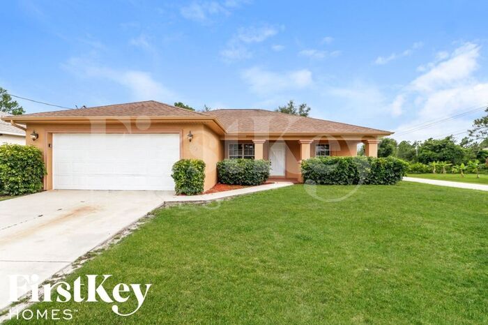 3519 41st St SW in Lehigh Acres, FL - Building Photo