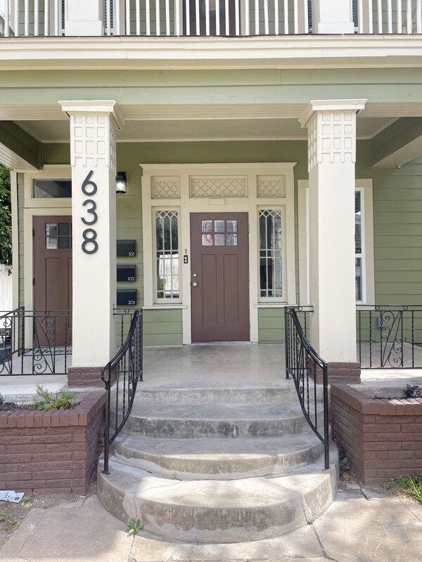 638 W Elmira St-Unit -101 in San Antonio, TX - Building Photo - Building Photo