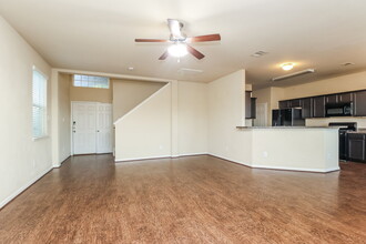 9450 Green Mills Dr in Houston, TX - Building Photo - Building Photo