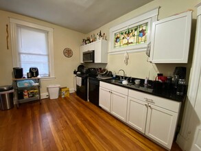 407 Warner St in Cincinnati, OH - Foto de edificio - Building Photo
