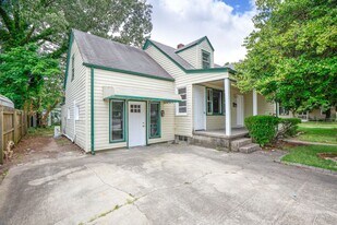 4729 Pinehurst Ave in Norfolk, VA - Building Photo