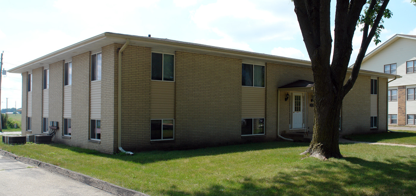 1010 SE Belmont Dr in Ankeny, IA - Building Photo