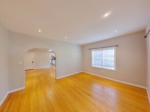 144 S Sedgwick St in Wichita, KS - Building Photo - Building Photo