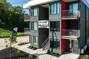 2950 Summit St in Kansas City, MO - Building Photo