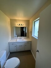 1406 Dogwood St SE in Lacey, WA - Building Photo - Building Photo