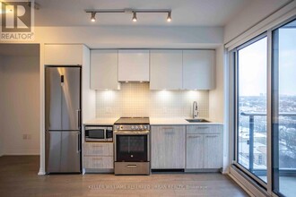 251-1251 Jarvis St in Toronto, ON - Building Photo - Building Photo