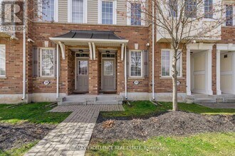 2614 Dashwood Dr in Oakville, ON - Building Photo - Building Photo