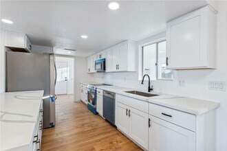 590 Holly St in Bullhead City, AZ - Building Photo - Building Photo