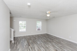 2162 Oak St in Columbia, SC - Building Photo - Building Photo