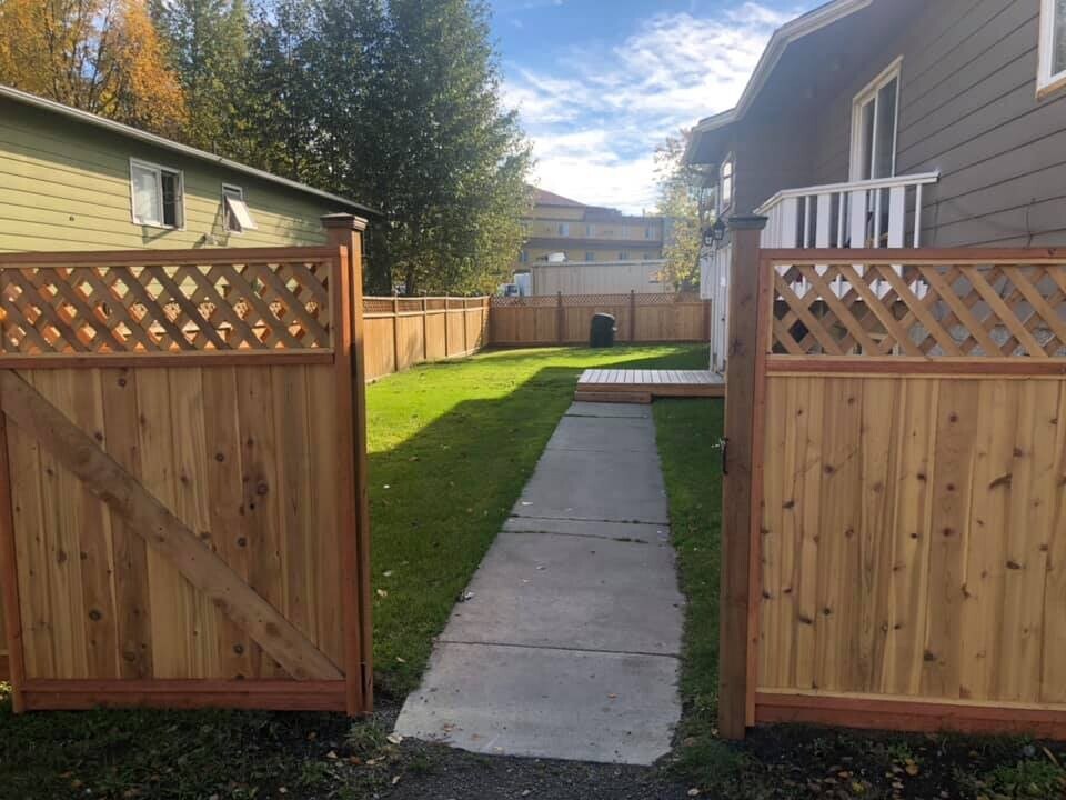 2824 W 42nd Ave in Anchorage, AK - Building Photo