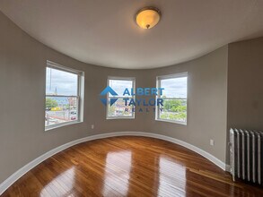119 Washington St, Unit 5 in Boston, MA - Building Photo - Building Photo