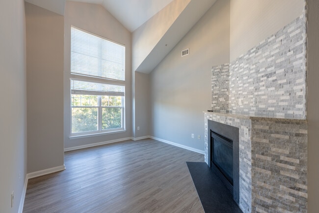 The Blairs in Silver Spring, MD - Building Photo - Interior Photo